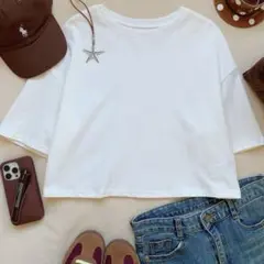 SHEIN クロップ半袖ホワイトTシャツ 、ブラックTシャツMサイズ 2枚セットのサムネイル