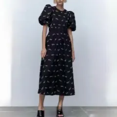 【ZARA】エンブロイダリーポプリン ワンピース 刺繍 花柄 フレア パフスリ