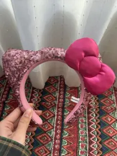 ピンクスパンコールリボンカチューシャ　キティ　ユニバ　USJ