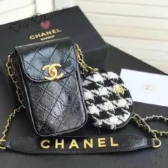 【新品】非売品 シャネル ノベルティ スマホショルダーバッグ 白黒ポーチ付き 新品 CHANEL シャネル ノベルティ ショルダーバッグ