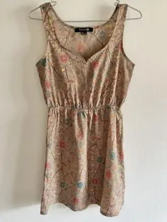Forever 21 ノースリーブ花柄チュニック