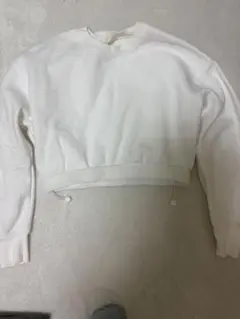 ホワイト クロップドスウェット