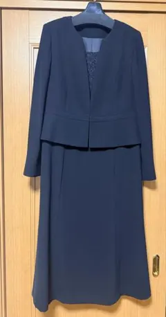 礼服　ワンピーススーツ 新品タグ付き