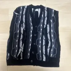 黒とグレーのストライプニットカーディガン