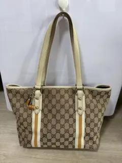 GUCCIグッチ GGキャンバス トートバッグ ハンドバッグ　チャーム保存袋付のサムネイル