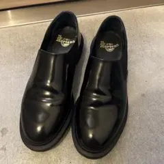 Dr. Martens ブラック スリッポン