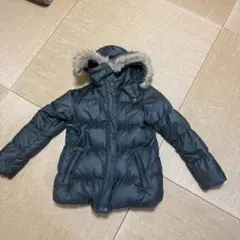ダークグレー ファー付きダウンジャケット