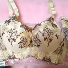 Item thumbnail for item 8d746c42-5d15-470b-8e0c-6325e5d01960