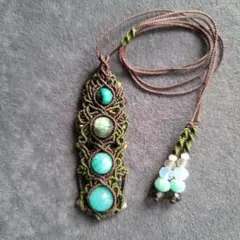 アマゾナイトシリカのオリジナルデザインマクラメペンダント