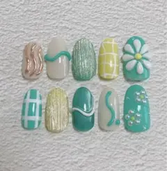 フラワーネイル　ネイルチップ　オーダーメイド　春　ニュアンス