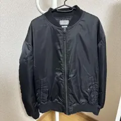 ค*า様 GAP ブラック ボンバージャケット Mのサムネイル