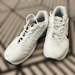 Nike ホワイト スニーカーのサムネイル