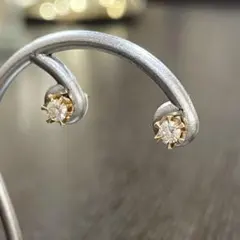 K18WG ブルーダイヤモンド 0.1ct フラワーモチーフ ピアス - メルカリ