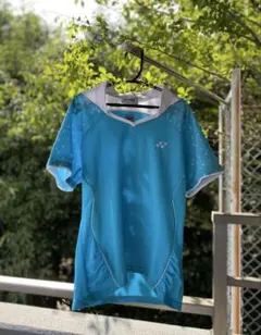 YONEX ヨネックス　雪の結晶模様　レディース　バドミントンユニフォーム