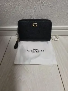 COACH スモールジップアラウンドカードケース