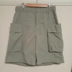UNIQLO　ユニクロ　パラシュートカーゴショーツ　ナイロン生地　グレー　M