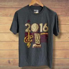 アディダス NBA キャバリアーズ 優勝 Tシャツ M〜L グレー