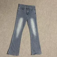 フレアデニムジーンズ