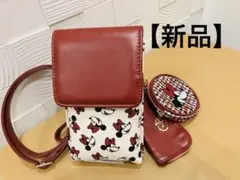【新品】ディズニーストア限定　ミッキー　カスタムショルダー　スマホショルダー