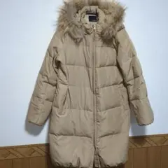 viola キャメル〜ベージュ　タヌキファー付き ロングダウンジャケット