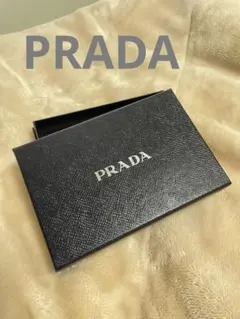 【美品】PRADA ギフトボックス ネイビー　紺　箱
