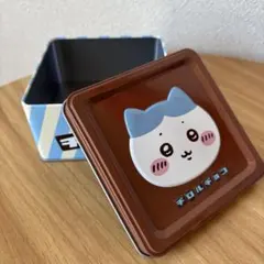 ちいかわ チロルチョコ缶　ハチワレ