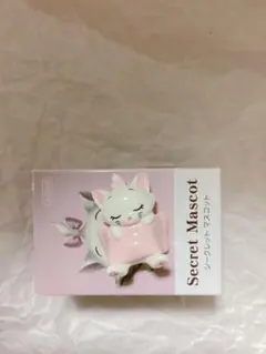 ディズニーストア　シークレット　ミニフィギュア　マスコット　マリーちゃん　猫の日