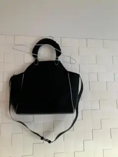 ポールカ 未使用 ブラック　2WAY　ショルダーバッグ＆ミラーのサムネイル