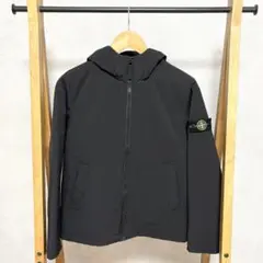 マ*フ様 stoneisland ジップジャンパー - メルカリ