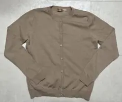 アプワイザーリッシェ　ベージュ　カーディガン　ビジューボタン
