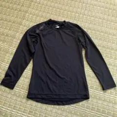 ミズノ 長袖 アンダーシャツ 黒 140