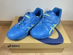 asics サッカートレーニングシューズ　青　18.0cm