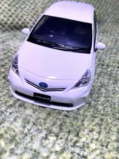 トヨタプリウスα 1/43スケールミニカー 『非売品』