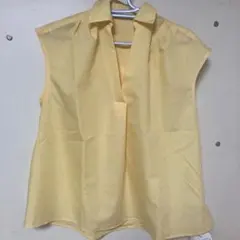 値下げ　タグ付き　ロデオクラウンズ　袖なし　ブラウス