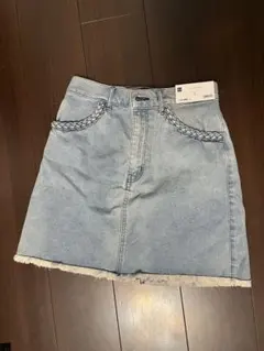 新品　GU デニムミニスカートCE ライトブルー Lサイズのサムネイル
