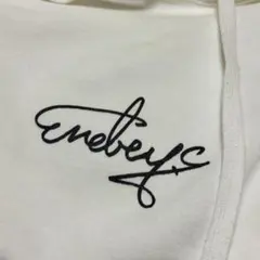 enebeyc パーカー