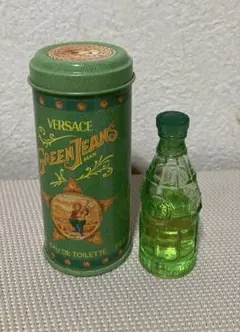 香水 ヴェルサーチ Versaceグリーンジーンズ オードトワレ EDT75ml 香水 ヴェルサーチ Versaceグリーンジーンズ オードトワレ
