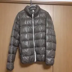 UNIQLO ユニクロ　プレミアム ダウンジャケット　サイズXL　クリーニング済