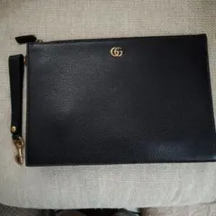 新品未使用GUCCI ブラック クラッチバッグ