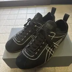 オニツカタイガー　スクロウ