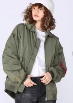 新品　未使用　ALPHA INDUSTRIESフライトジャケット　BLACK