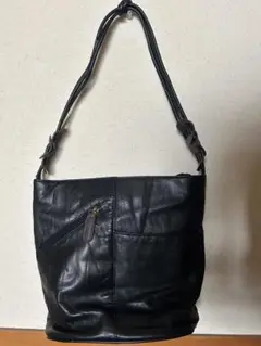 黒　レザーバック　トートバッグ