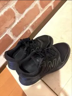 new balance メンズスニーカー27.5㎝ (BLACK)のサムネイル