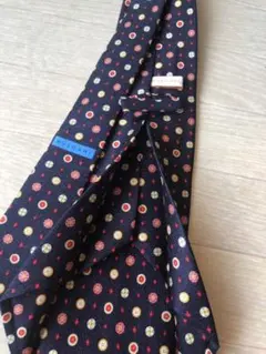 ネクタイ ブルガリ 柄 セッテピエゲ