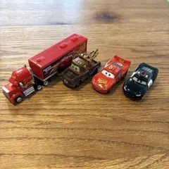 【トミカ】カーズ 4点セット（マック・マックィーン・メーター・ポリス）