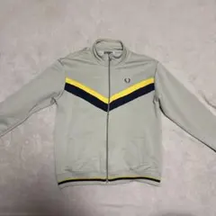 FRED PERRY とらっくじゃけっとあ