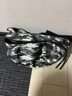 美品⭐︎GREGORY COTTONWOOD CAMO ボディバッグXS - メルカリ