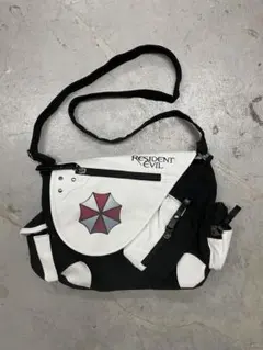 最終値下げバイオハザード4　レオンアサルトプットバック　旧 最終値下げバイオハザード4 レオンアサルトバック 旧 - メルカリ