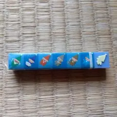 サンリオ　小人　消しゴム