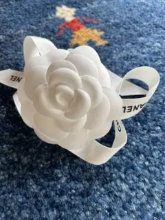 CHANEL ホワイト花型リボン未使用新品